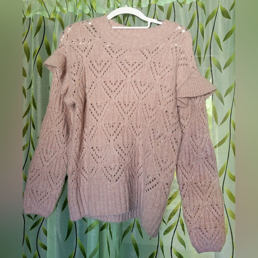(LAST CALL) Ruffled Sweater